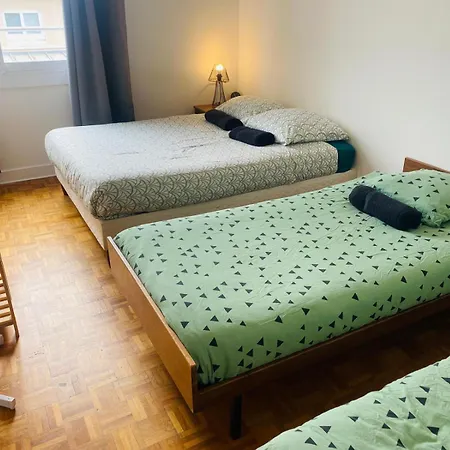 Apartment Le Saint Louis- Parking -poitiers Centre - Dortoir Poitiers